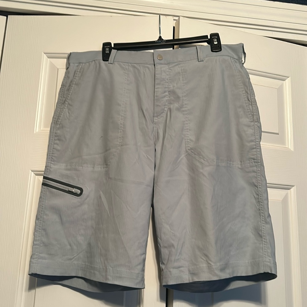 Nike TW Practice Golf Shorts (33) light grey